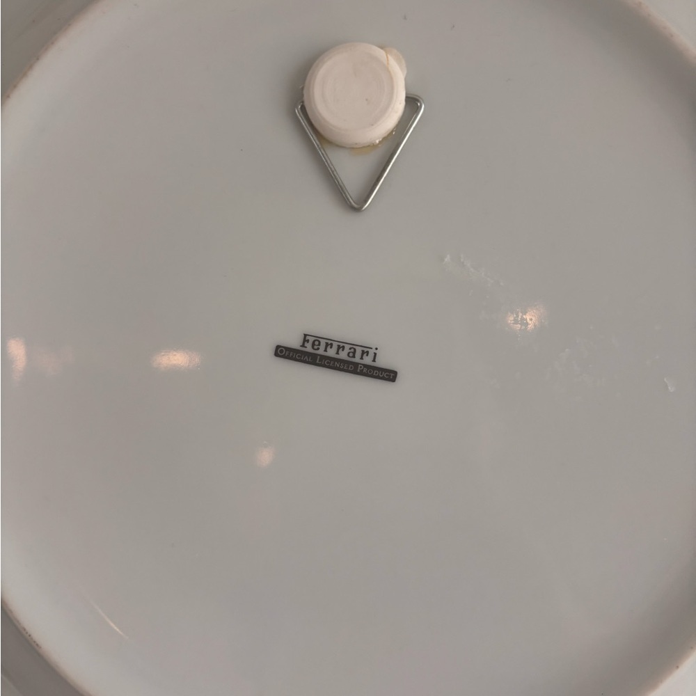 2 Ferrari Red and White Plates - Picture 2 of 6